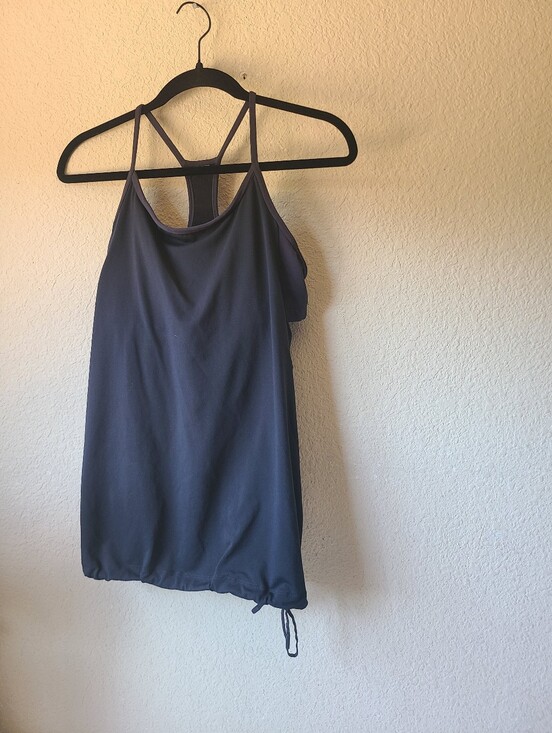 Fabletics Tops - Fabletics Built in Bra Tank Women’s Navy Blue Strappy Tank Top Size M